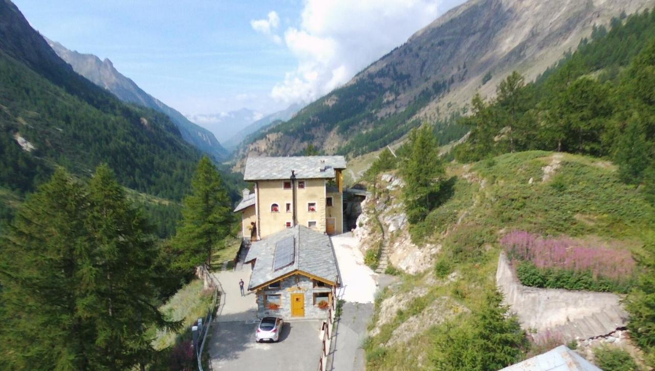 Locanda Lac Place Moulin Bionaz Exteriér fotografie