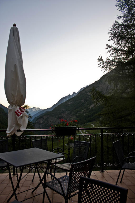 Locanda Lac Place Moulin Bionaz Exteriér fotografie